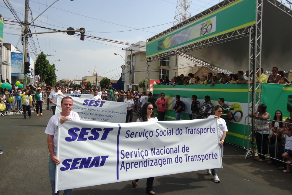 Sest Senat de Arax participa do Dia da Independncia
