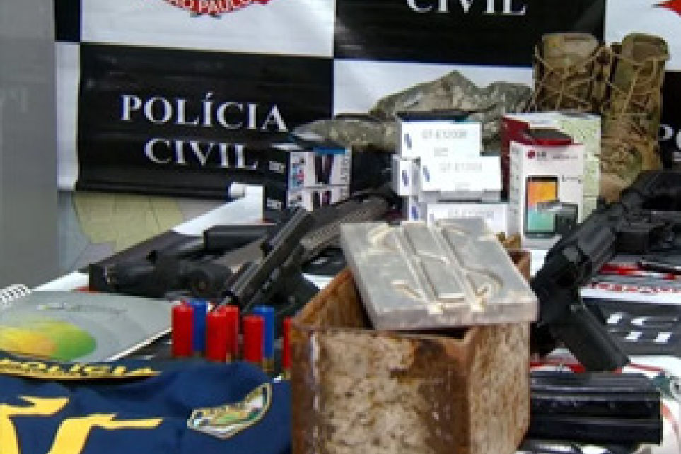 Polcia Civil prende grupo suspeito de roubar cargas na regio de Campinas
