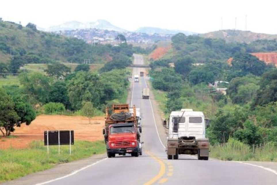 Transporte fecha 25,3 mil postos de trabalho em dois meses