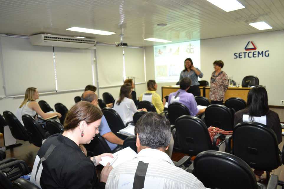 "Jogos empresariais" foi tema de treinamento no Setcemg