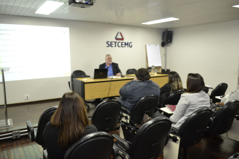 Gesto de remunerao fixa foi tema discutido no GT RH