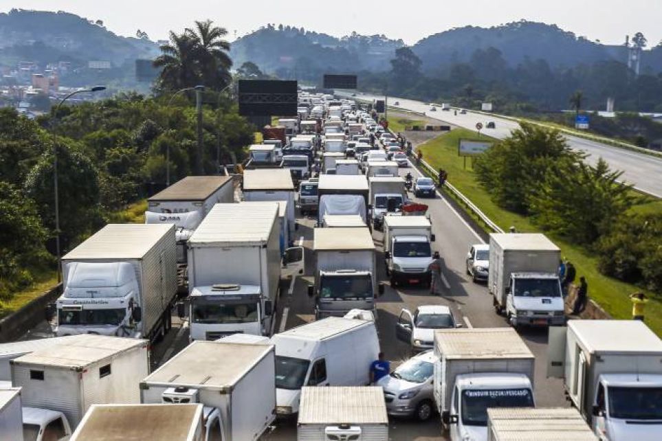 Sancionada lei que institui tabela de fretes no pas	