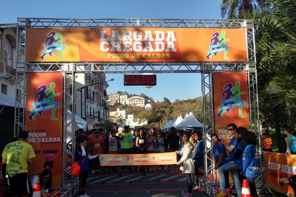 Poos de Caldas recebeu a 3 edio do Circuito Sest Senat de Caminhada e Corrida de Rua