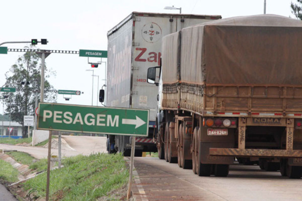 DNIT inicia contratao para implantar novos postos de pesagem e fiscalizao