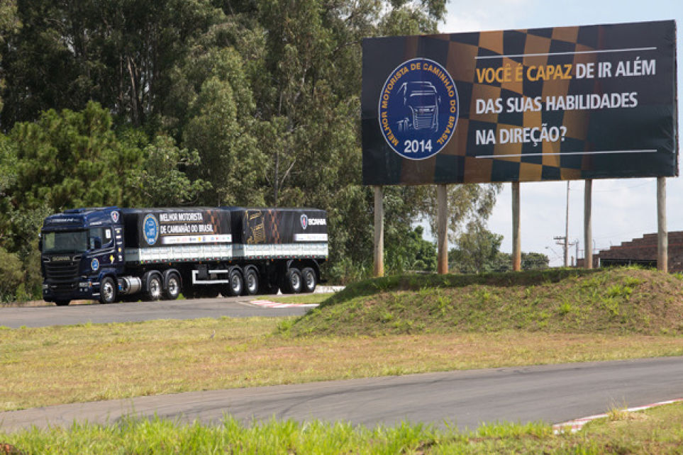 Unidade de Contagem participa do evento Melhor Motorista de Caminho do Brasil