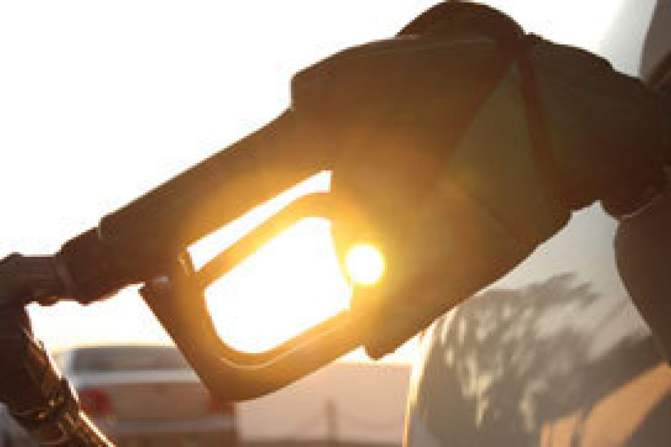 Petrobras reduz em 2,3% preo do diesel