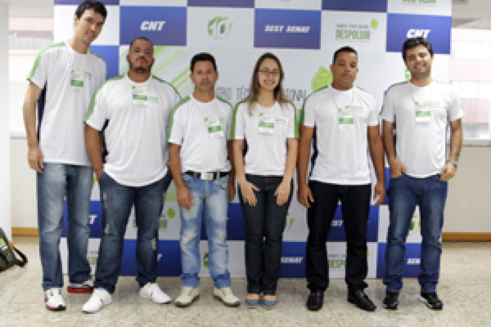 Equipe mineira da Fetcemg participa do Encontro Nacional do Despoluir