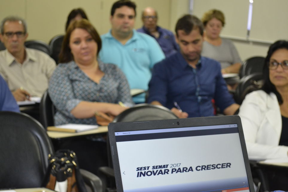 CRMG promove reunio com coordenadores e diretores do Sest Senat