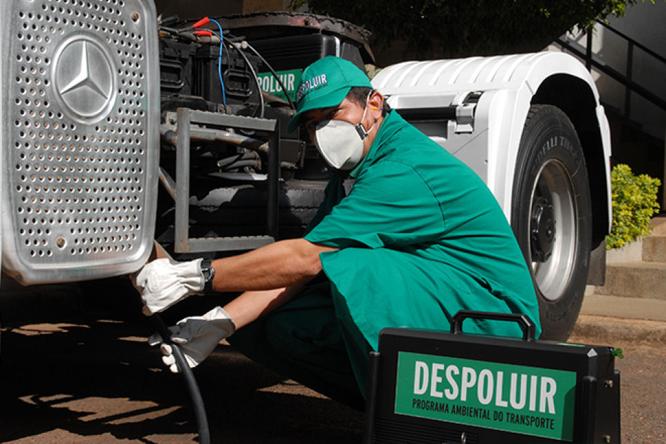 Associadas do Setcemg tm direito a avaliao veicular ambiental gratuita 
