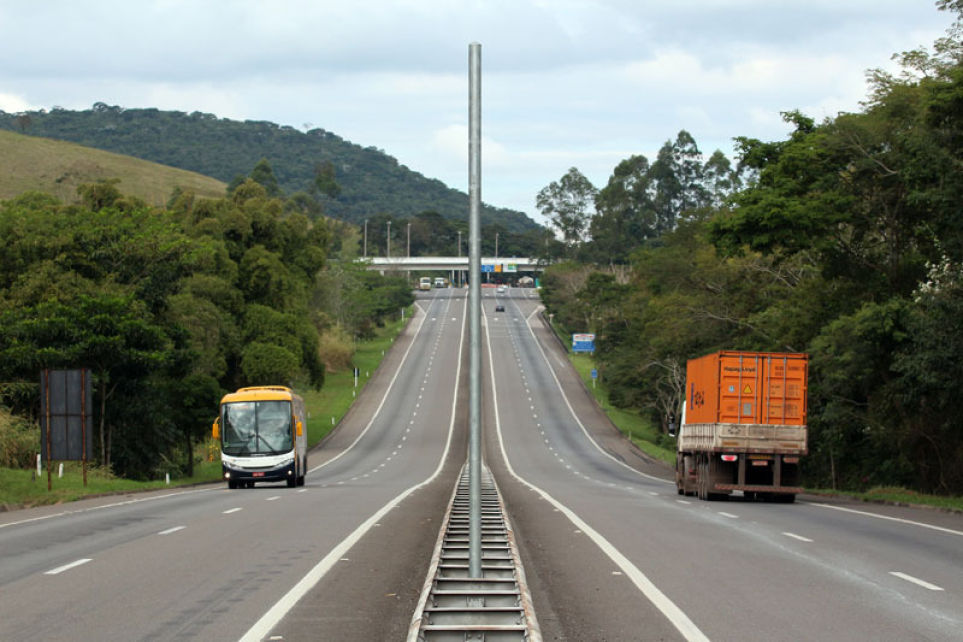 Concer Informa - Obras da Nova Subida da Serra - Programao de interdies na rodovia na semana