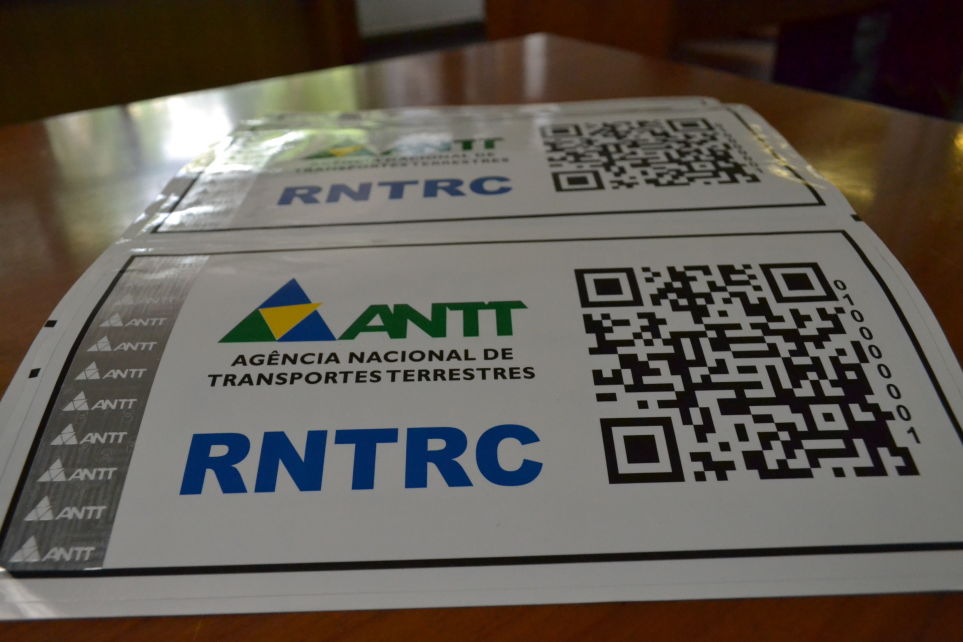Recadastramento de placas com final 7 ter incio em agosto