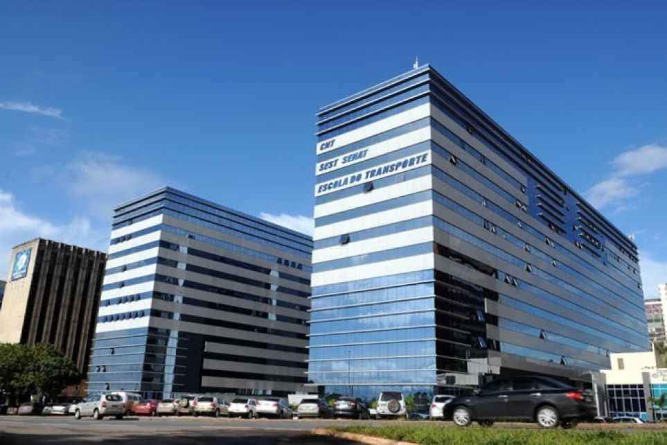 CNT se posiciona sobre investimentos em infraestrutura