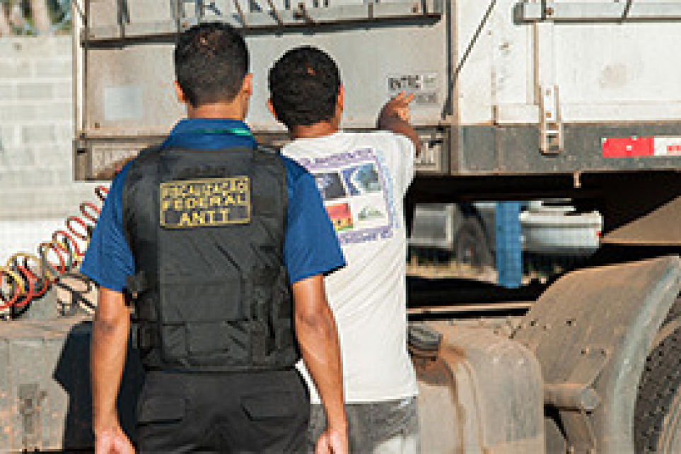 ANTT recebe contribuies sobre resoluo do RNTRC at sexta-feira (30)