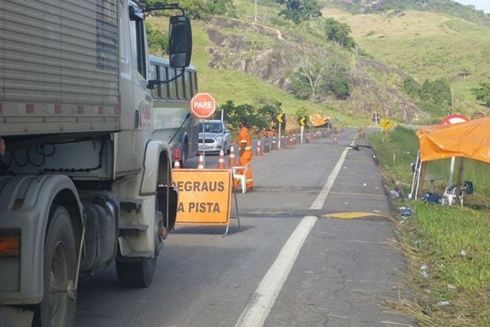 Investimentos em rodovias e ferrovias caem entre 2016 e 2017