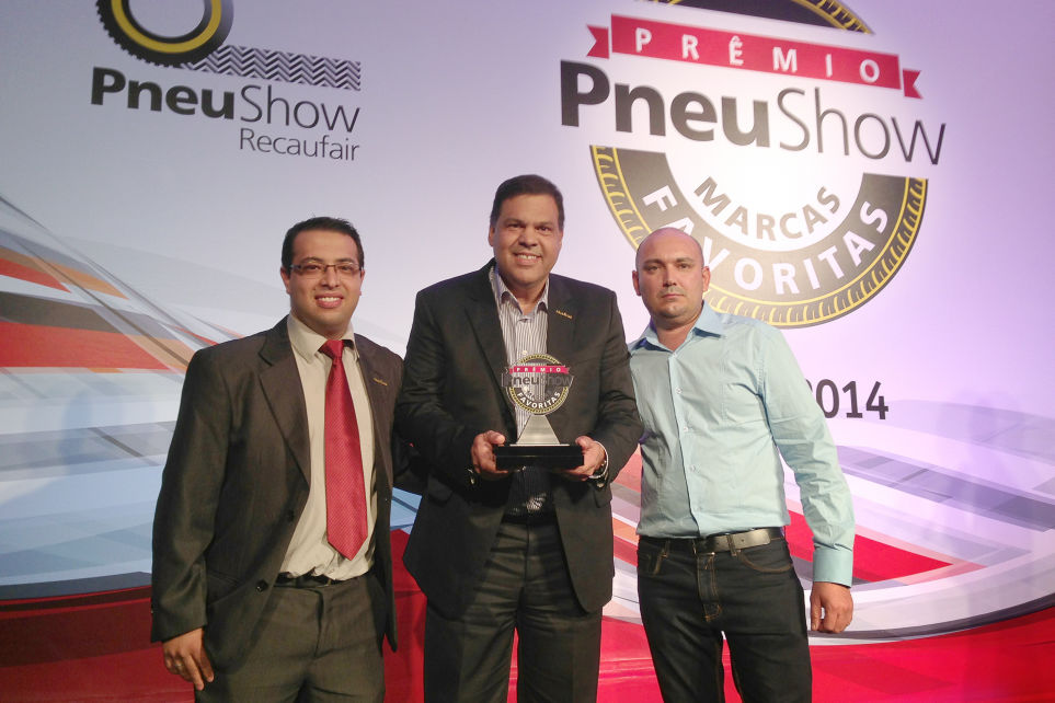 Braspress  eleita transportadora modelo durante a Pneushow