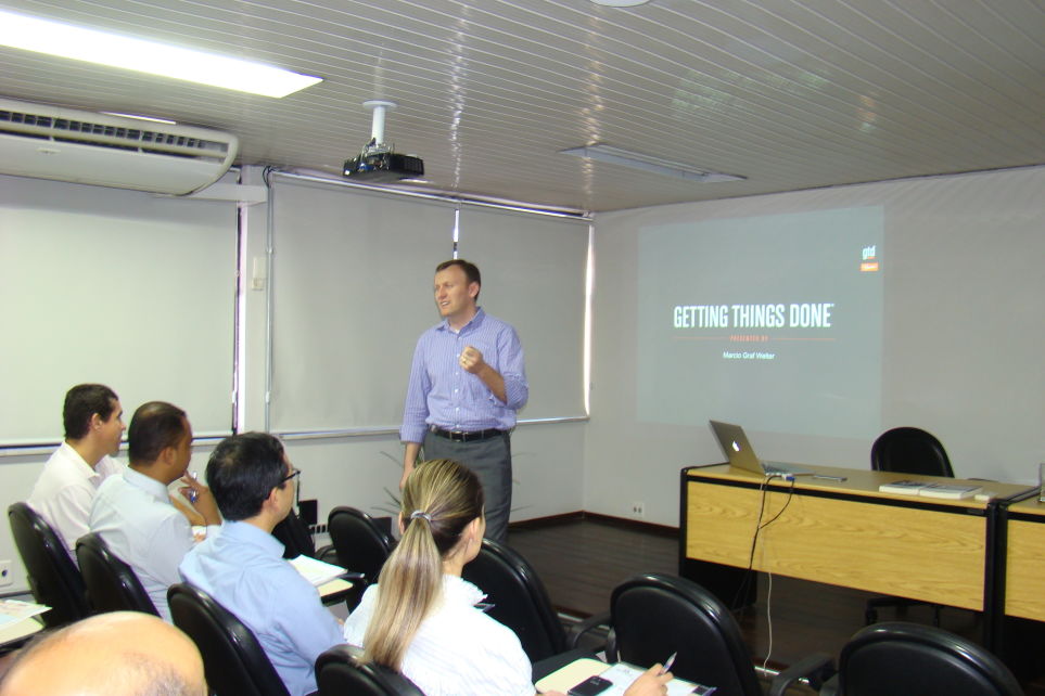 Aprenda a administrar seu tempo sem estresse