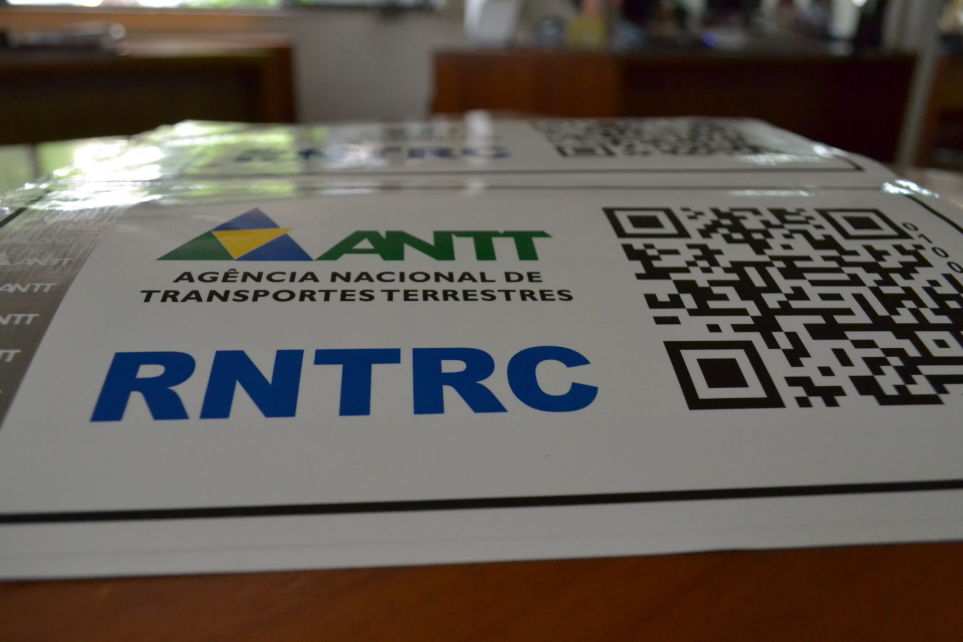 Procure o Setcemg e renove o seu RNTRC