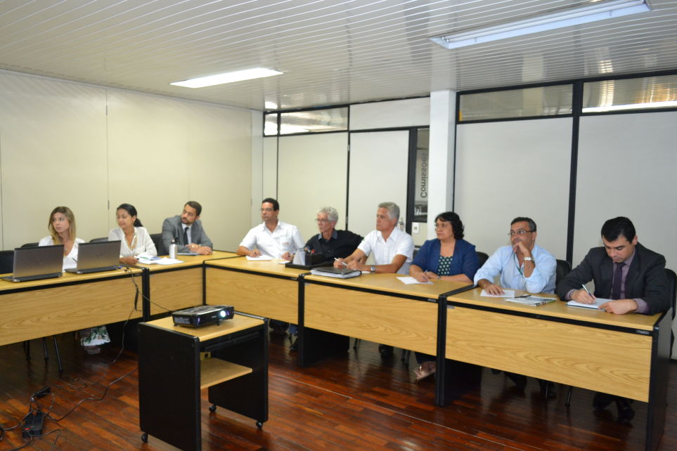 GT Assuntos Jurdicos discutiu tributao em reunio