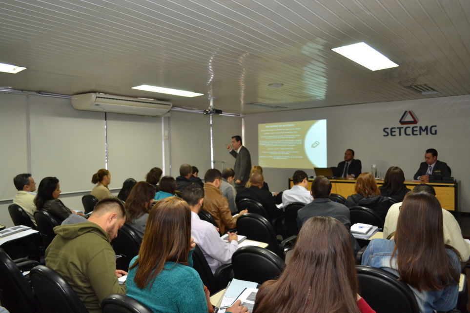 Setcemg divulga primeiras capacitaes de 2017. Inscreva-se!