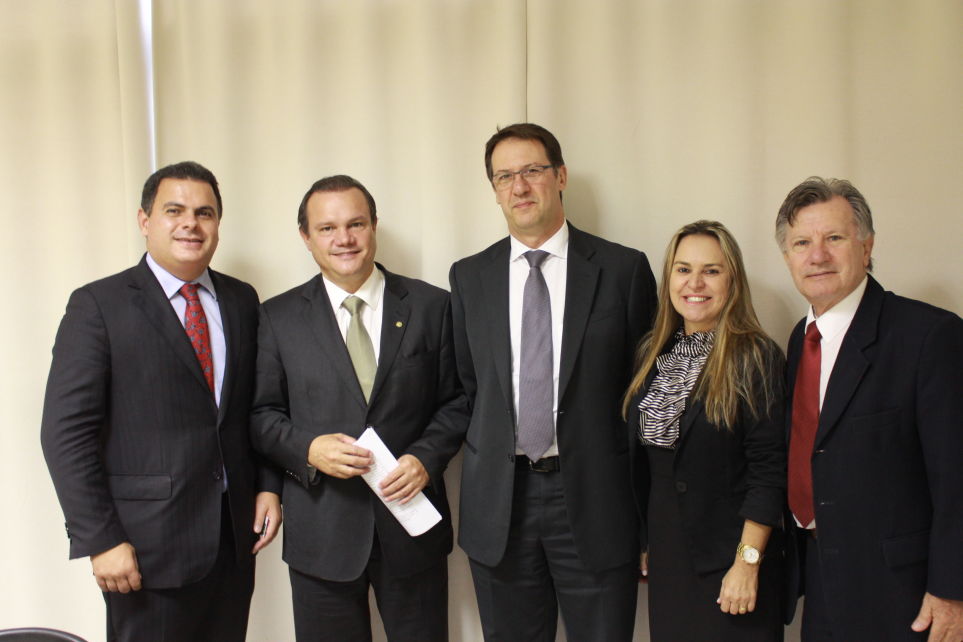 NTC&Logstica participa de encontro da Frente Parlamentar Mista de Logstica e Armazenagem