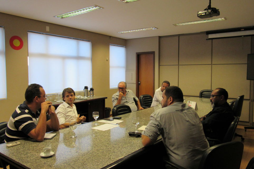 GT Transportes Aduaneiros se reuniu na Fetcemg