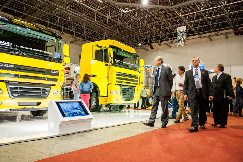 RIOMINASTRANSPOR e 17 EMTRC no interior