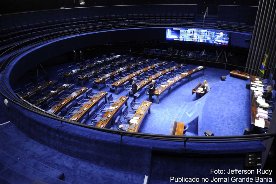Governo no consegue reverter adiamento da reonerao da folha