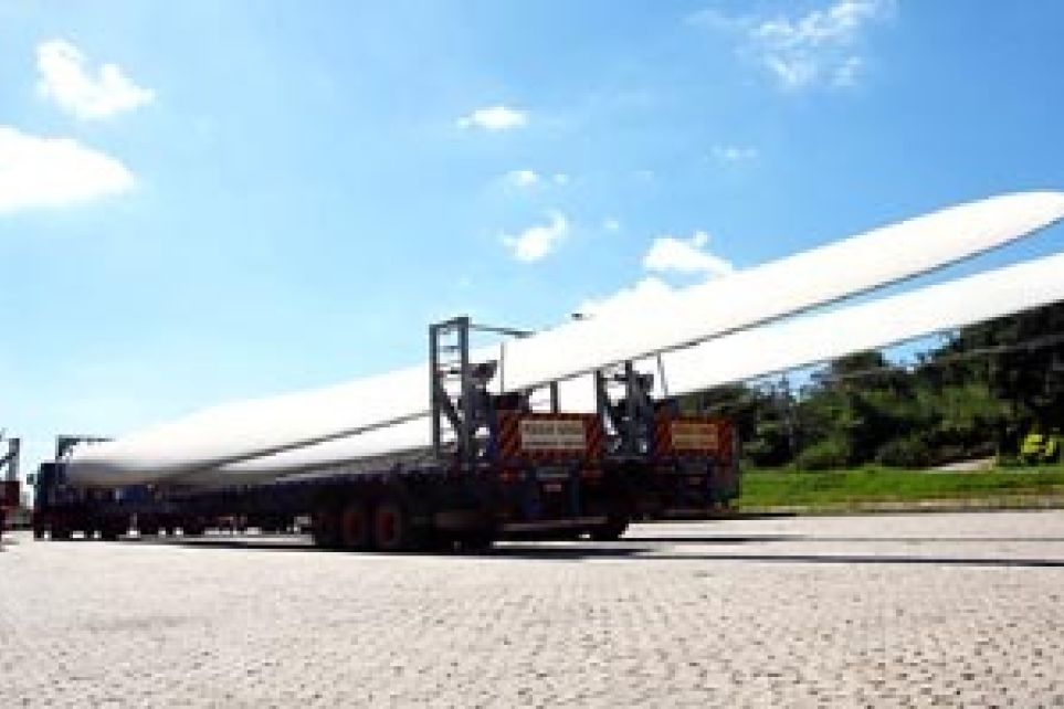 Transportadoras de cargas especiais partem para formao de consrcios
