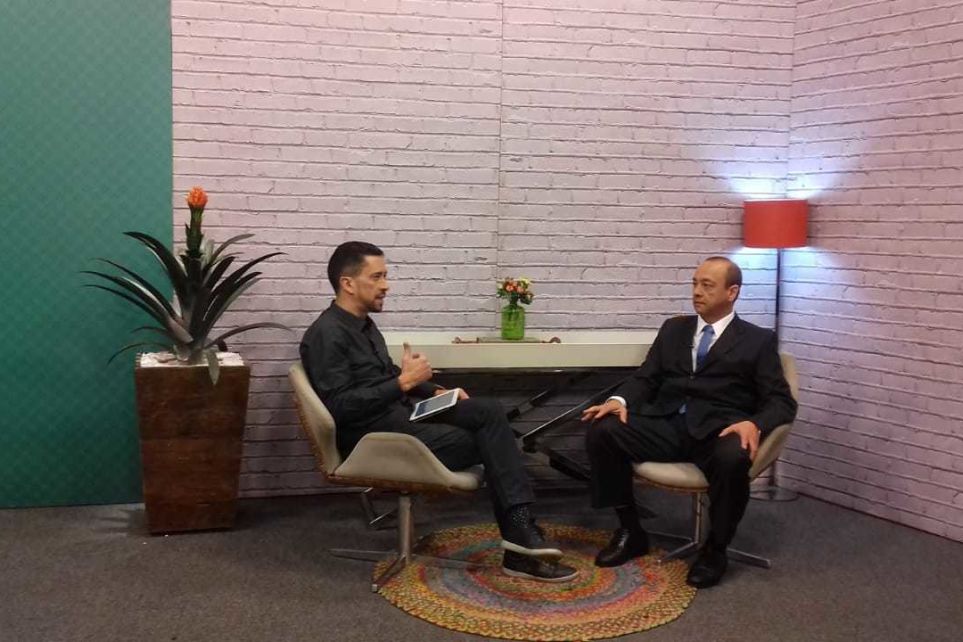Vander fala ao vivo na Rede TV sobre as rodovias mineiras 