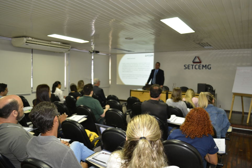Setcemg realizou mais uma turma da capacitao sobre a Reforma Trabalhista