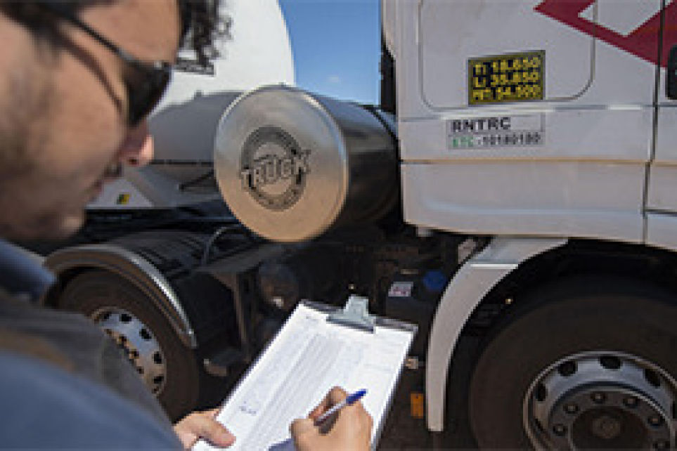 ANTT divulga orientaes sobre inscrio e recadastramento do RNTRC