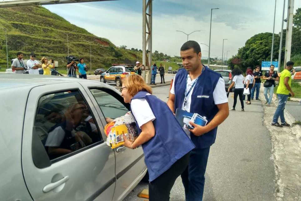 Sest Senat faz blitz educativa nas rodovias