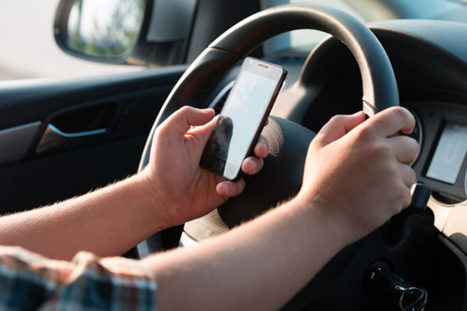 Celular e trnsito: SEST SENAT chama a ateno para os perigos dessa combinao 