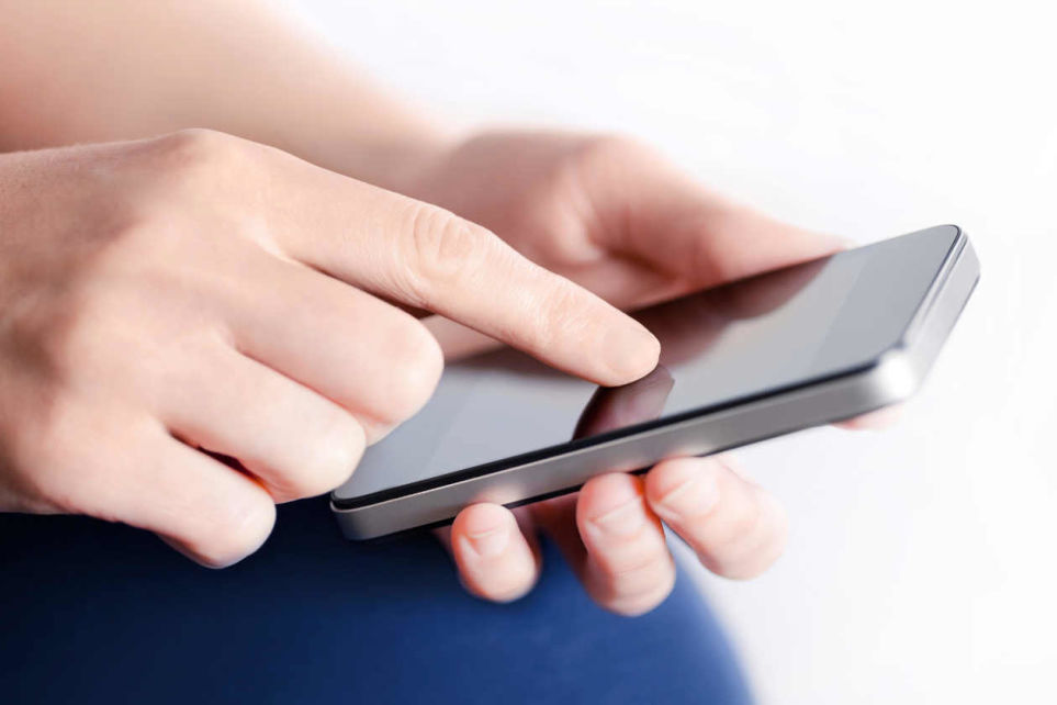 Projeto quer exigir sinal de celular em todas as rodovias
