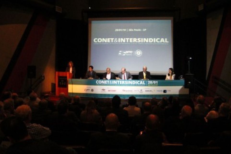Conet apresenta defasagem de 12,9% no frete