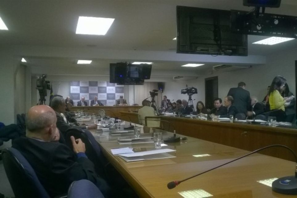 NTC marca presena em debate sobre os impactos da substituio do PIS/ COFINS