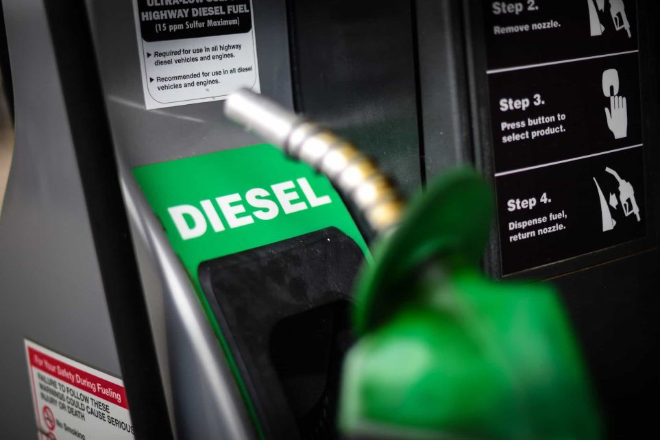 Petrobras anuncia alta no diesel