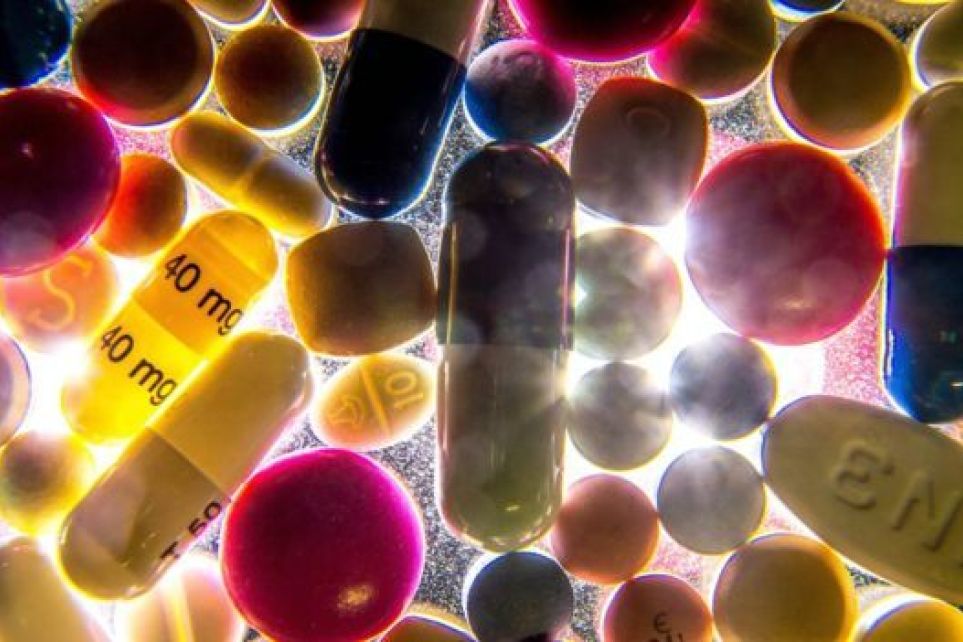 Anvisa e farmacuticas querem diminuir falsificaes e roubos de remdios