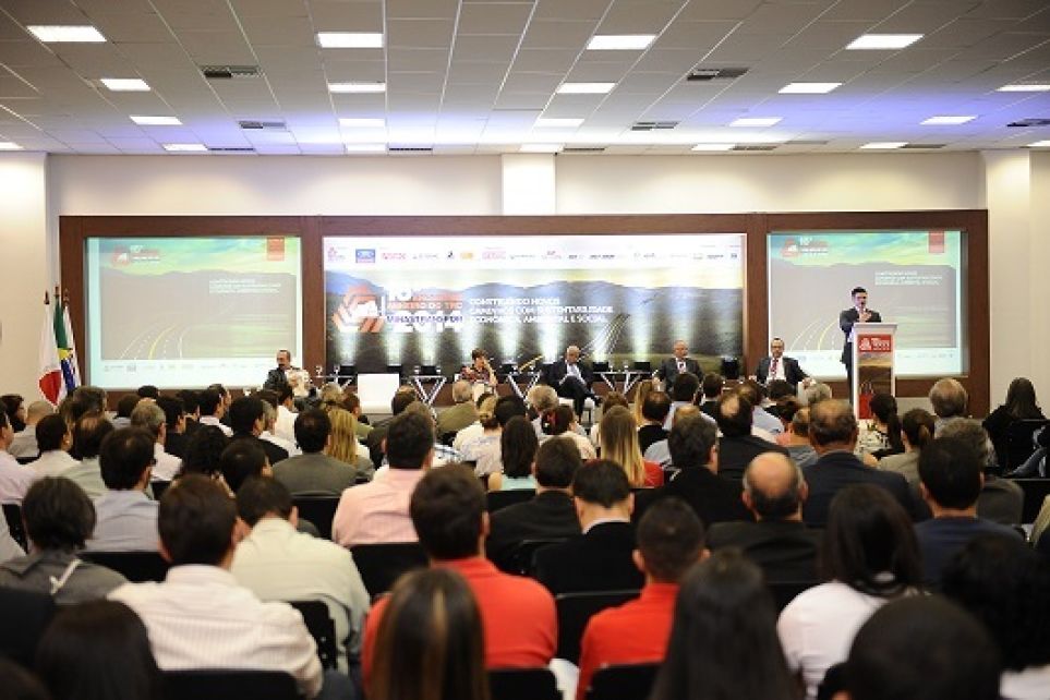 EMTRC: Adaptar, Profissionalizar e Evoluir