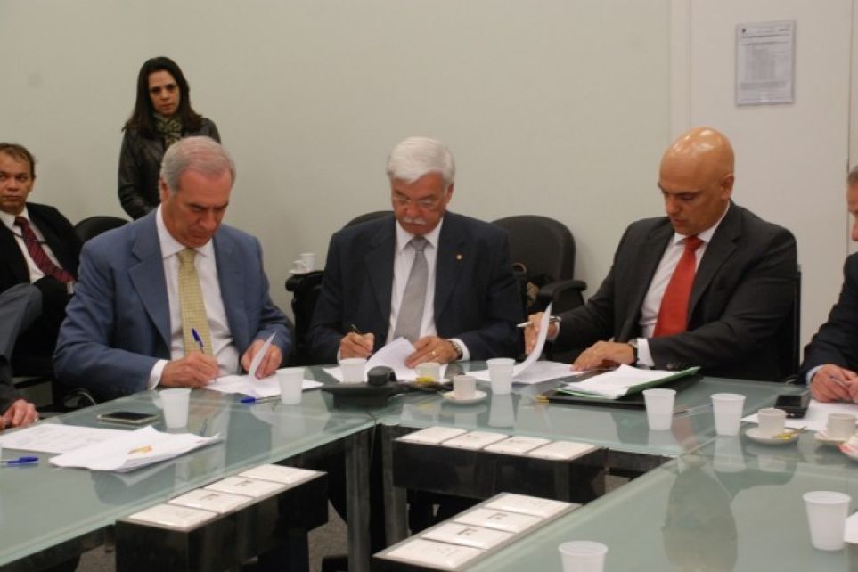 Fetcesp, Setcesp, IDV e Secretaria de Segurana Pblica de SP fazem parceria pela segurana