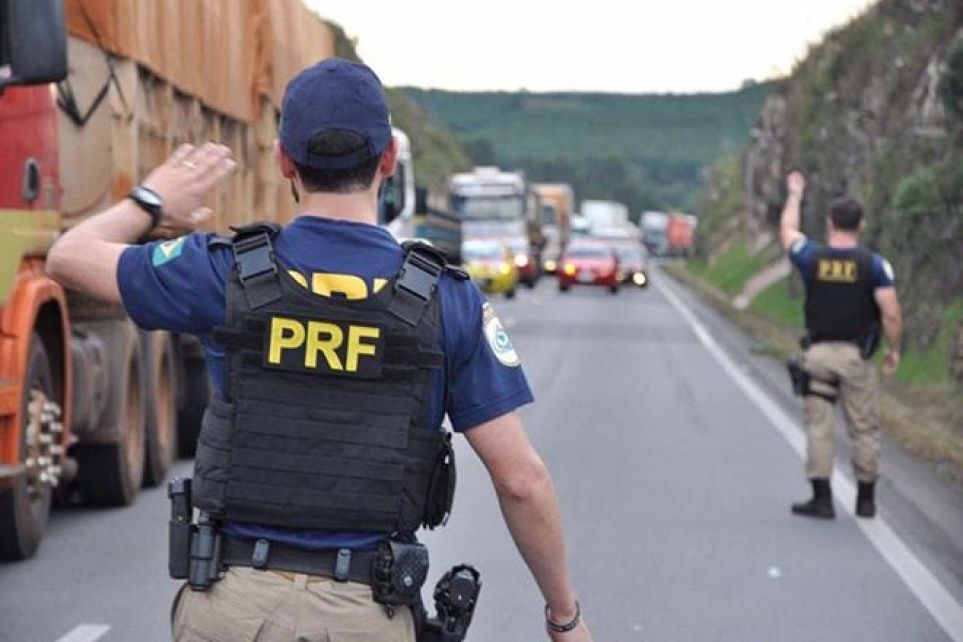 Cai nmero de acidentes no feriado de Corpus Christi em rodovias federais 