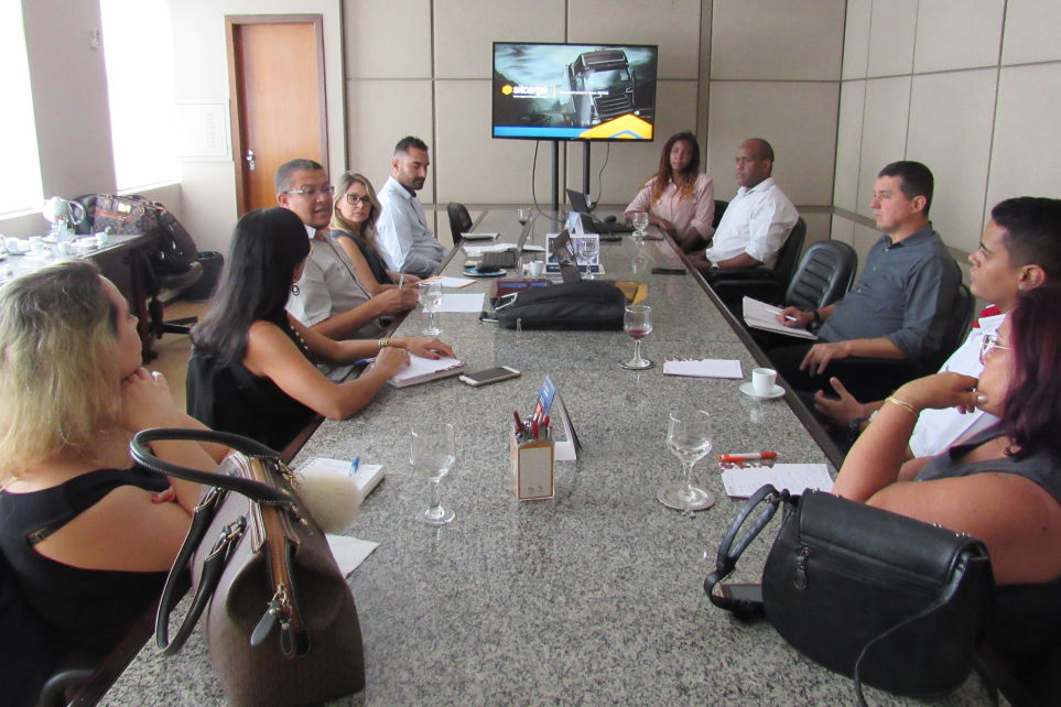 Fetcemg promove atualizao sobre cadastro do RNTRC