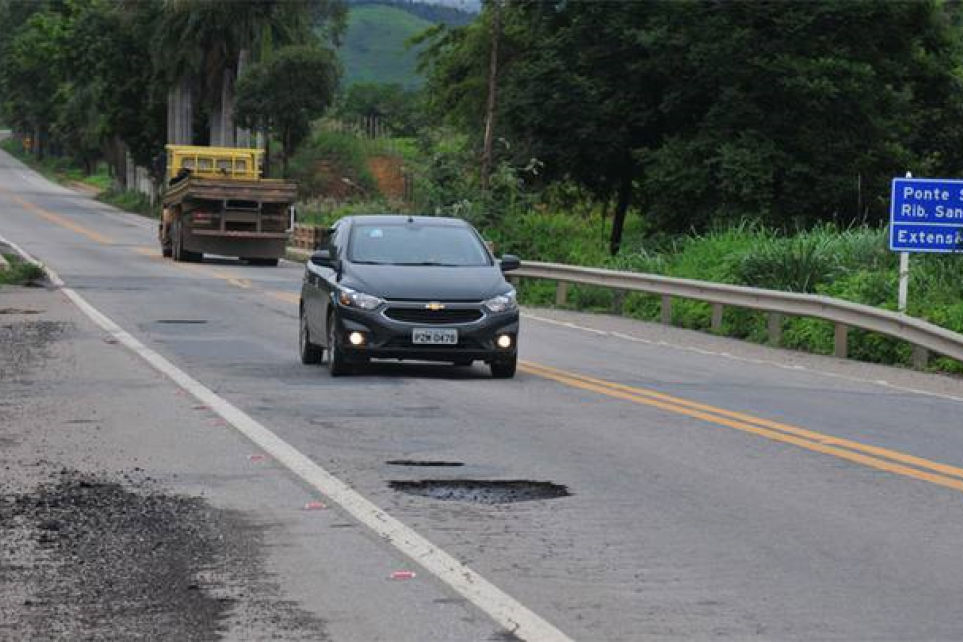 Minas tem pelo menos 24 trechos de rodovias interditados ou com restrio