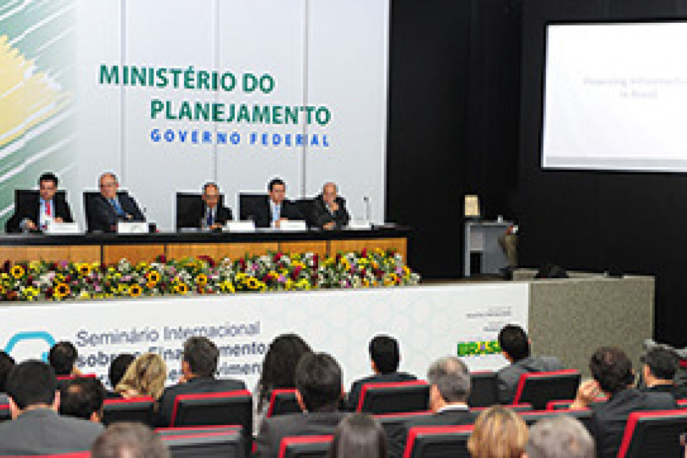 Financiamento de longo prazo  desafio para novo plano de concesses