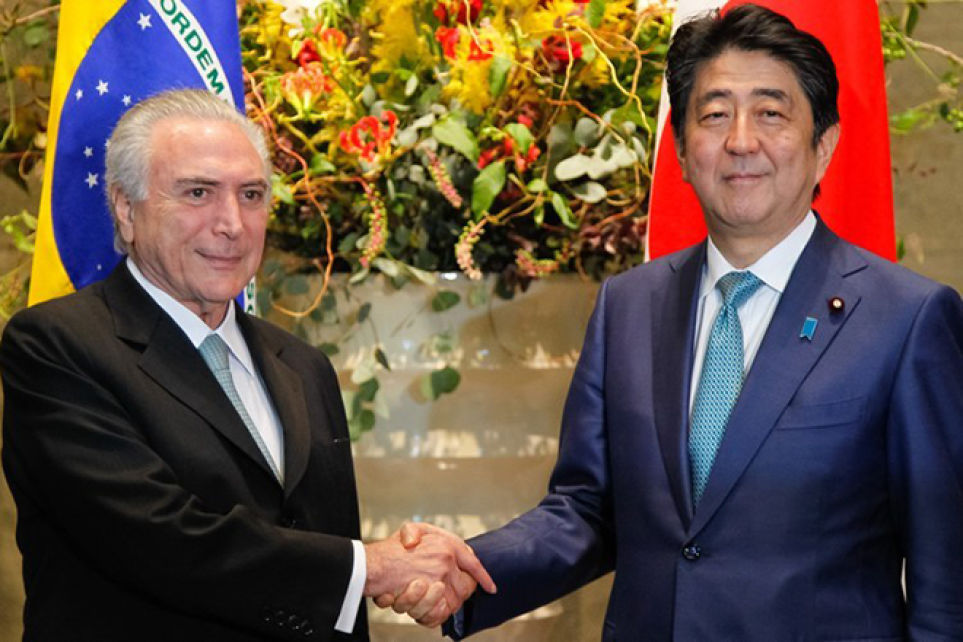 Brasil e Japo assinam acordo de cooperao por investimentos em infraestrutura