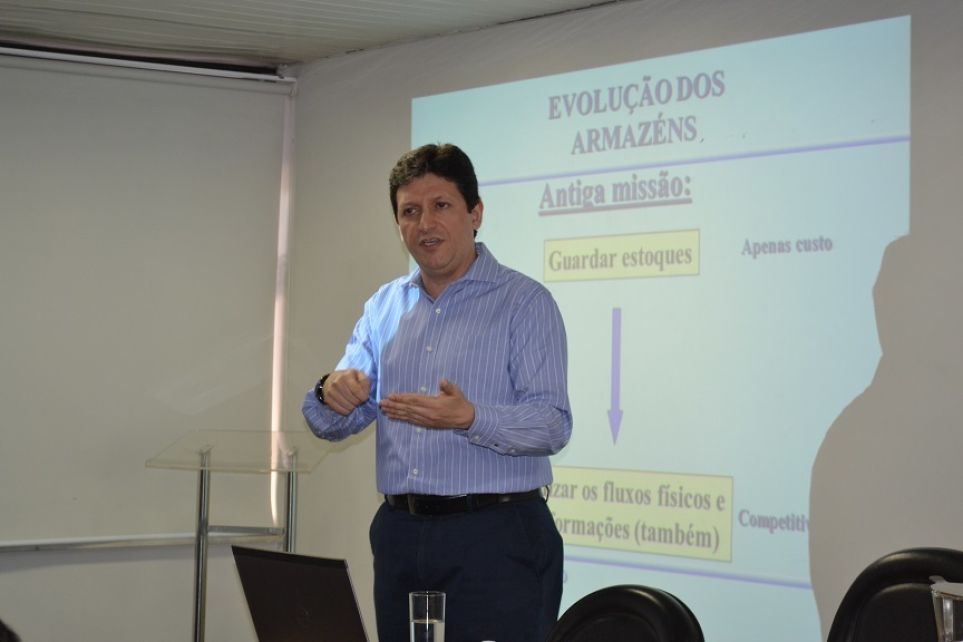 Almoxarifado e consumo de combustveis