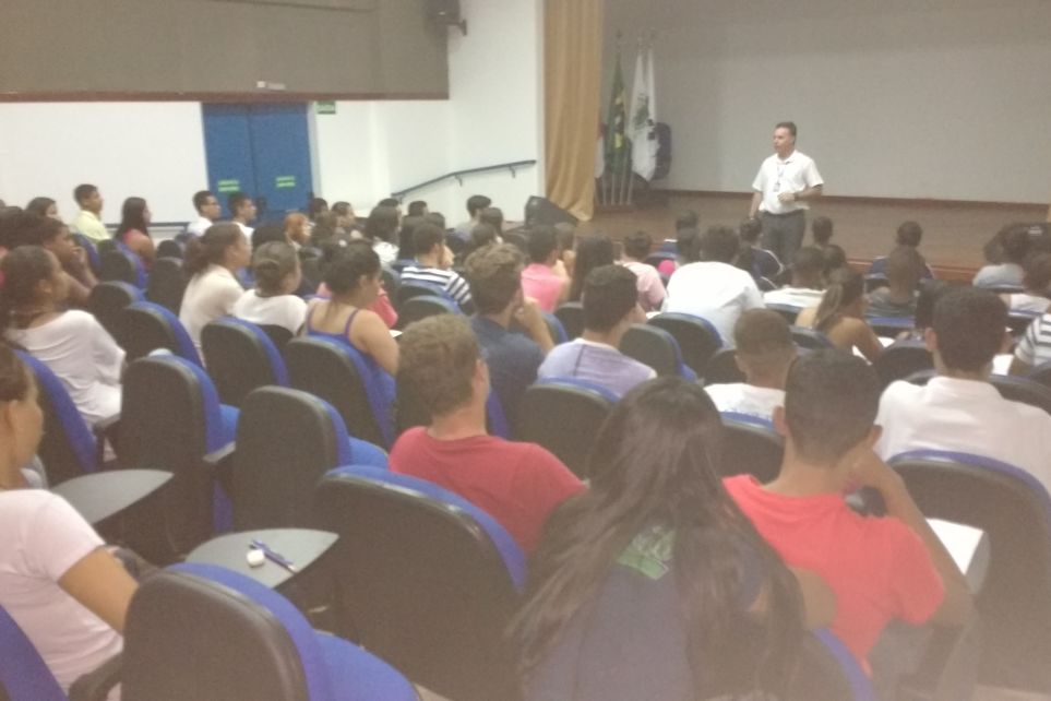 Unidade de Trs Pontas realizou seleo para Programa Jovem Aprendiz